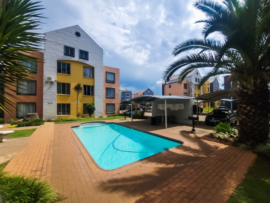 1 Bedroom Property for Sale in Kannoniers Park North West